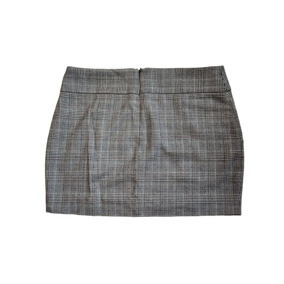 Plaid mini skirt back zip size small very cute! To the office or a party! - Picture 6 of 6